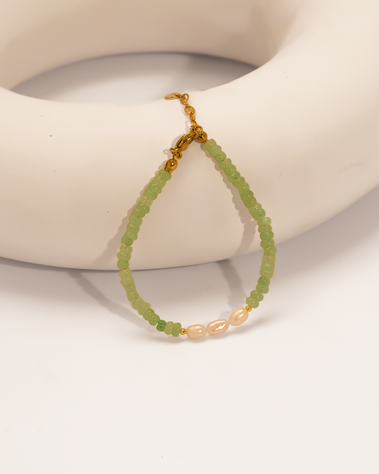 The Olive Grove Agate & Pearl Bracelet