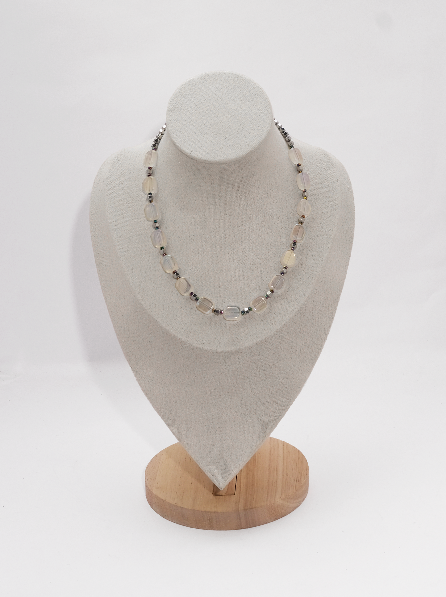 The Prism Reflection Necklace