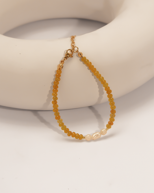 The Sunlit Meadow Agate & Pearl Bracelet